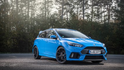 Ford Focus RS Review in 60 Seconds