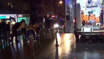 Sokak Köpeklerine Çarpmamak İçin Az Daha Ölüyordu