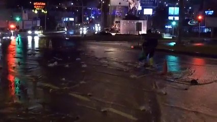 Su Borusu Patladı, Ortalık Bu Hale Geldi