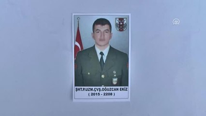 Şehitlerimizi Uğurluyoruz - Piyade Uzman Çavuş Oğuzcan Ekiz'in Cenazesi (2)