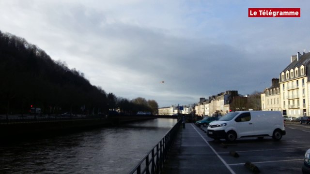 Quimper. L'hélicoptère Dragon 29 scrute l'Odet