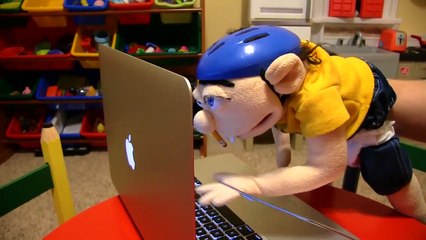 SML Movie_ Jeffy Plays Minecraft!