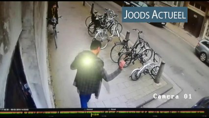 Refugiado musulmán roba mezuzot de hogares judíos en Bélgica