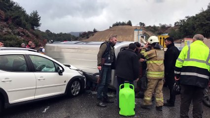 Trafik kazası: 1 yaralı - İZMİR