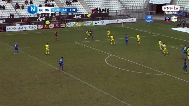 La belle frappe qui passe juste à côté!