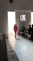 Võ Hoàng Yến catwalk làm vedette tại New York Fashion Week 2018