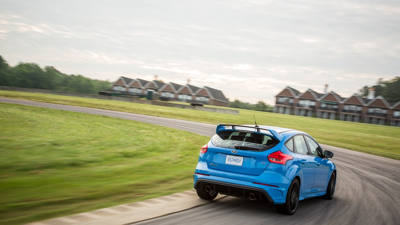 Ford Focus RS at Lightning Lap 2016