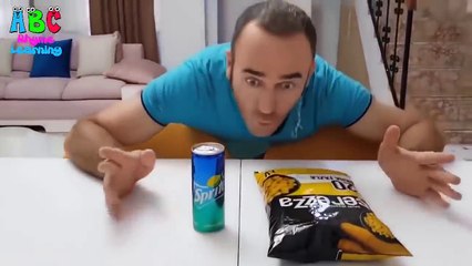 طفل سيء العملاقة كوكا كولا العملاقة ك طفل مضحك جعل سيارة مع كوكا كولا! أغنية الأطفال لأغنية الأسرةnu