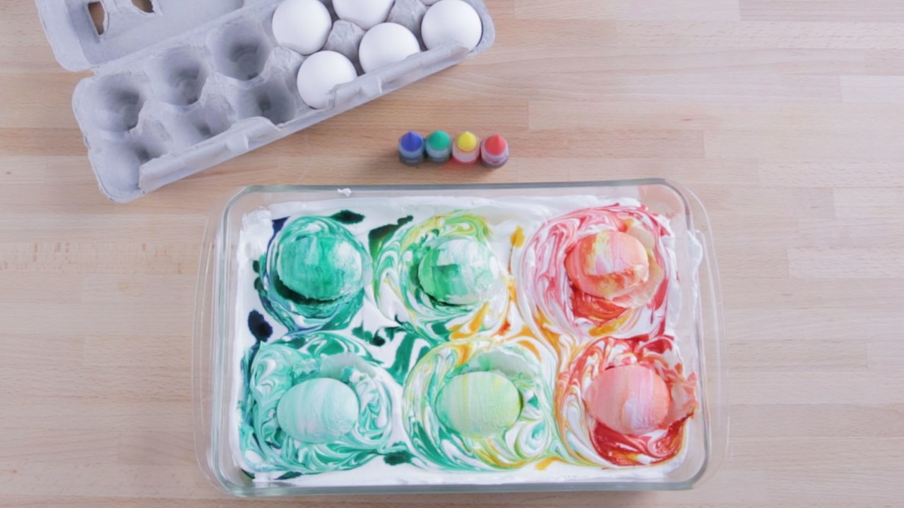 Cool Whip Marbled Eggs