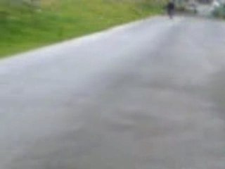 Mike et Mickael en roue avec leur dirt 🚴‍♂️