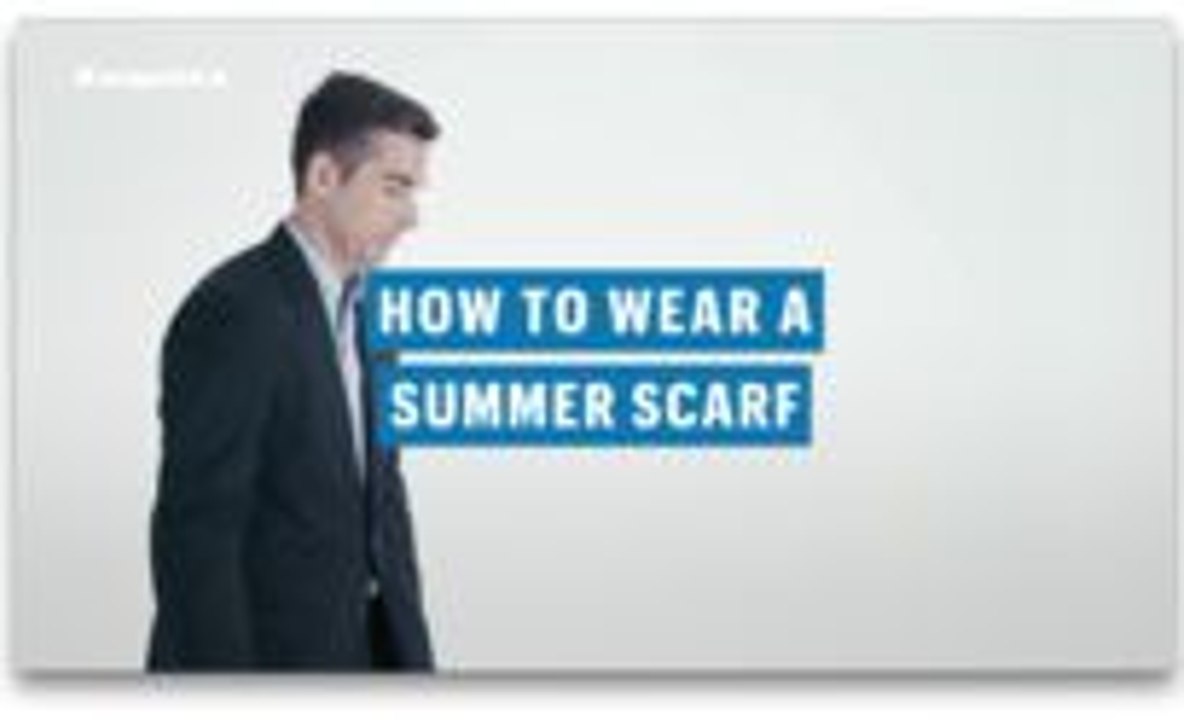 How to Wear a Summer Scarf