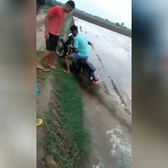 Bullet Bike race in mud