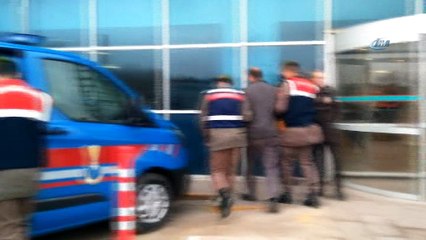 Silah kaçakçılığı operasyonunda 5 kişi adliyeye sevk edildi