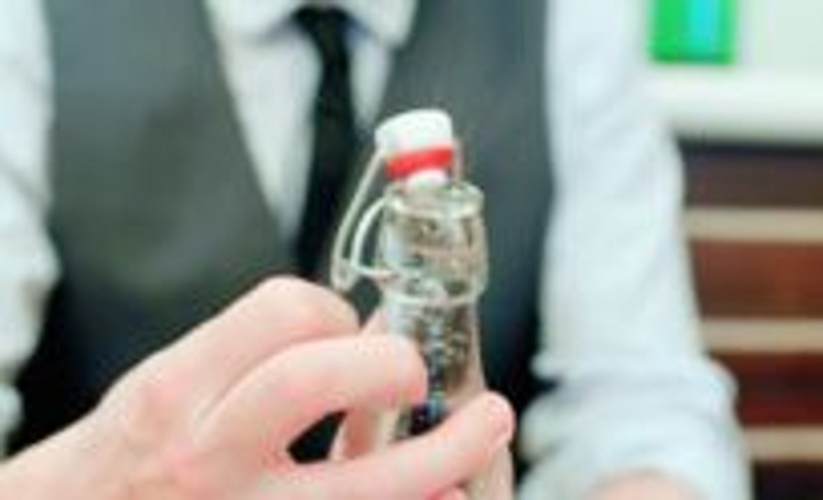How To Make A Proper Gin & Tonic