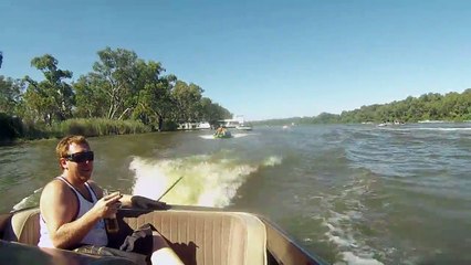 Mega Jump en bouée tractée