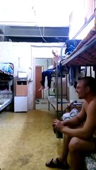 Comment descendre d'un lit superposé... Ou pas !