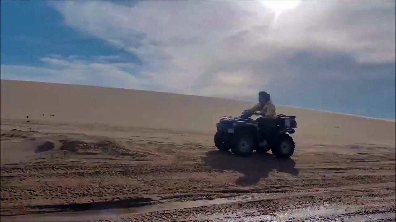 Le rappeur Rilès se prend une gamelle énorme en Quad en plein tournage de son clip Pesetas