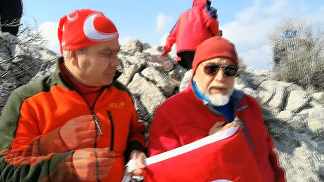 Dağcılar ve doğaseverler Afrin şehitleri için tırmandı