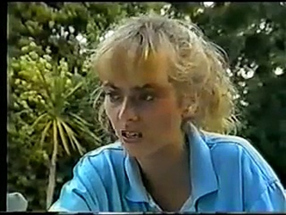 Neighbours Episode 984