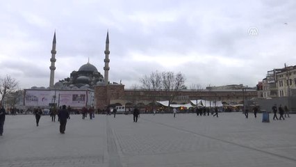 Blue Man Group, Sokak Performansıyla İlgi Çekti