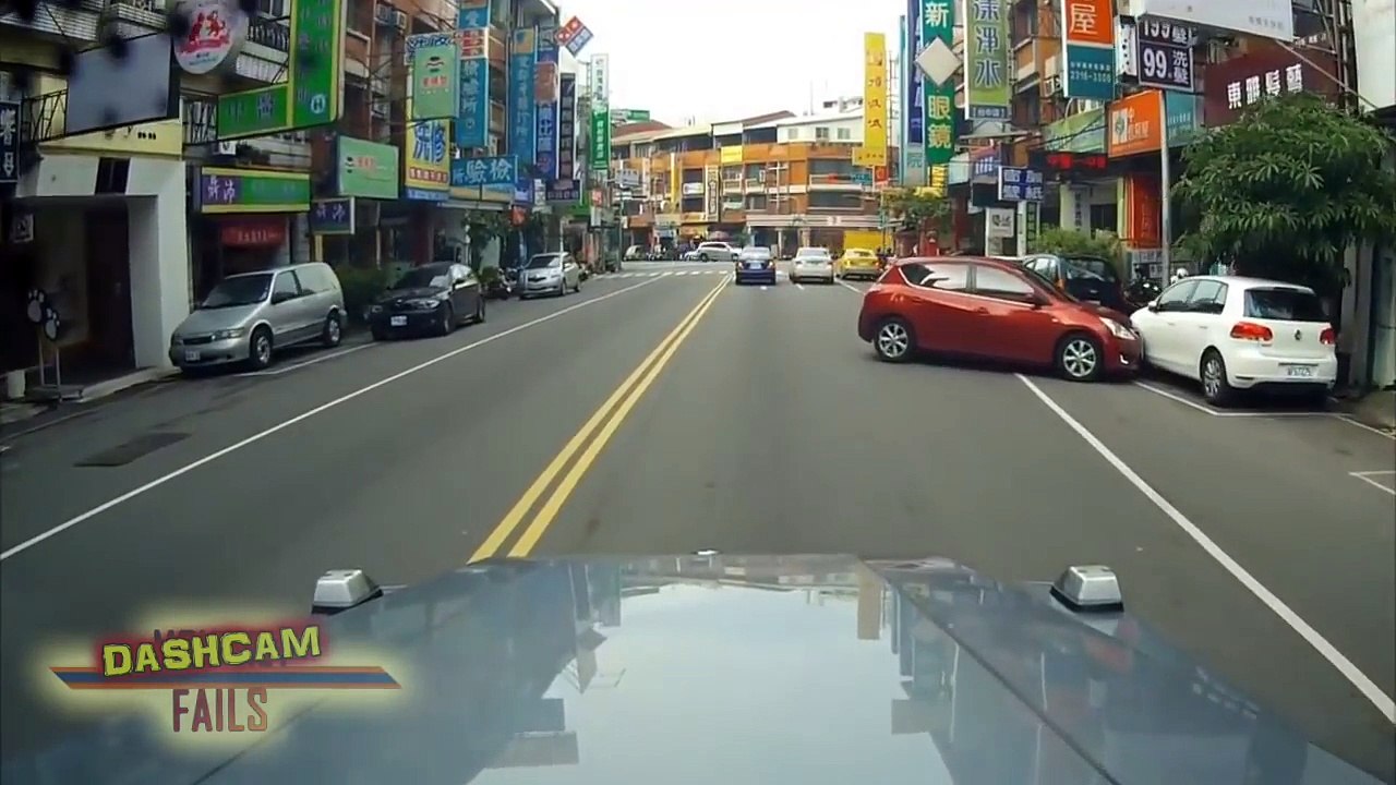 Dash Cam Fails Compilation || September 2017 || MonthlyFails