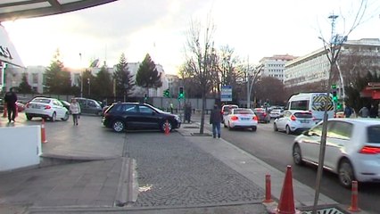 ABD Büyükelçiliğinin önündeki caddenin ismi Zeytin Dalı oluyor