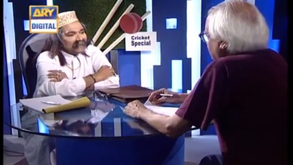 Apny Naam Se Pehly Professor Kyun Lagaty Ho - Loose Talk