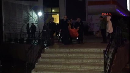Düzce Alışveriş Merkezinde 3'ncü Kattan Aşağı Düştü