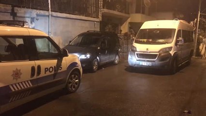 İzmir'de Servis Minibüsüne Silahlı Saldırı: 1 Ölü