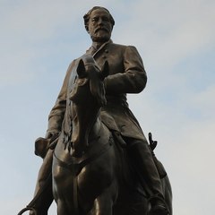 Descendant of Robert E. Lee has a message [Mic Archives]