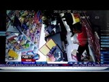 Perampokan Minimarket Pelaku Menguras Seluruh Uang Di Kasir - NET 12