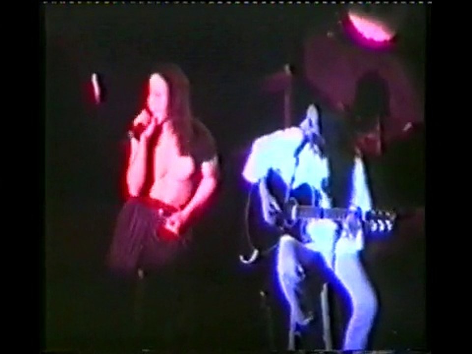 Extreme - More Than Words Live At Sentrum Scene