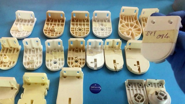 Spy094-Maviperde-Geniş Kasa Tırnaklı Ayak Beyaz