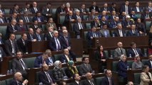 Cumhurbaşkanı Erdoğan: 'Sanılmasın ki Kıbrıs açıklarındaki doğalgaz arama ve Ege'deki kayalıklarla ilgili fırsatçı girişimler dikkatimizden kaçıyor. Kıbrıs'ta ve Ege'de haddini aşanları yanlış hesap yapmamaları konusunda buradan ikaz ed