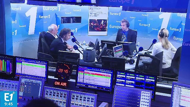 Stéphane Bern : 'La Fabuleuse Histoire du restaurant' n'est pas un documentaire, c'est un divertissement intelligent