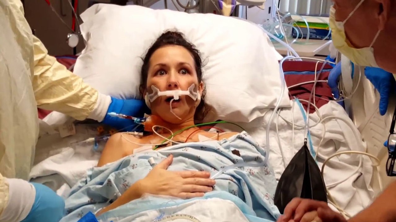 La première respiration d’une femme après une greffe de poumons