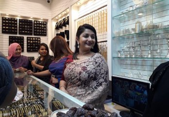 எப்படி இருந்த மீரா ஜாஸ்மின் இப்படி ஆகிட்டார்- ரசிகர்கள் ஷாக்