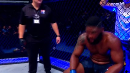 Floyd Mayweather lands an elbow on certified B-tch Conor McGregor on Social Media,Khabib and Ronaldo