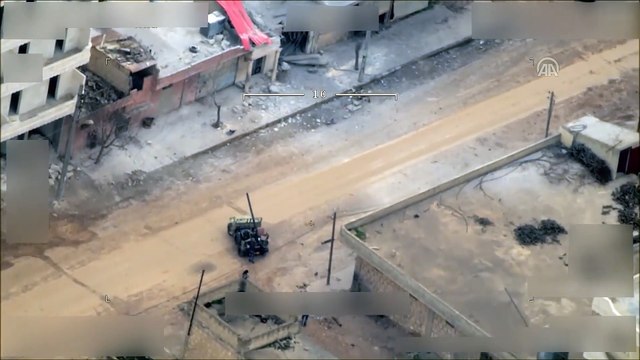 YPG/PKK evlerin arasından Türkiye'ye saldırıyor