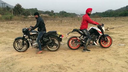 DUKE 200 VS BULLET 500 TOCHAN