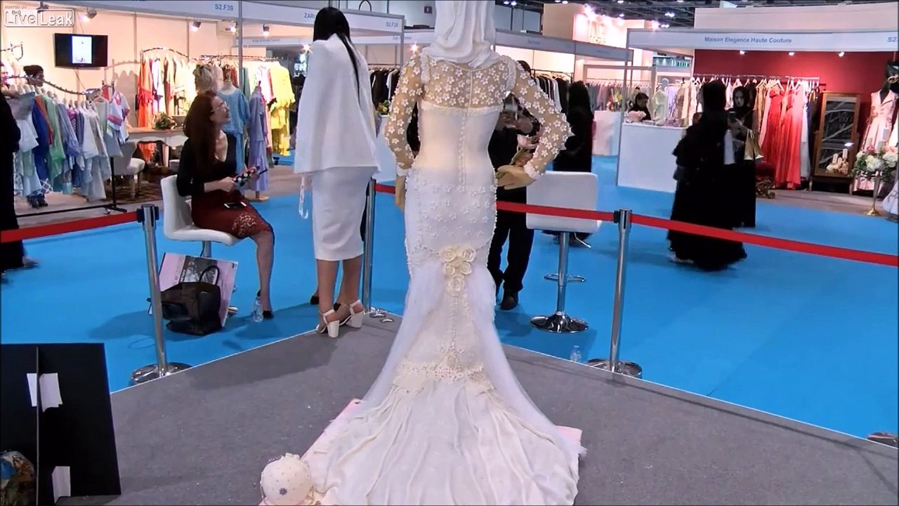 Ce gâteau de mariage vaut 1 million de dollars