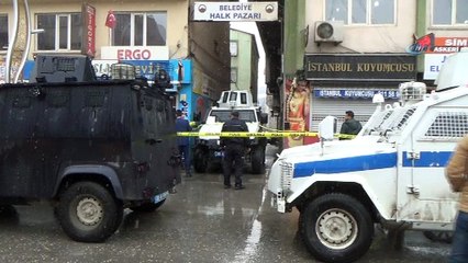 Hakkari’de şüpheli poşet alarmı...Kontrollü olarak patlatılan poşetten semaver çıktı
