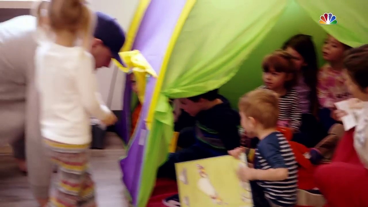 Super bowl - J.J. Watt Wins Walter Payton NFL Man of the Year Award  2018 NFL Honors