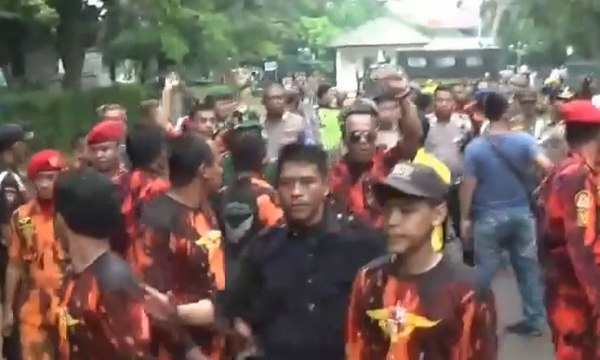 Pengundian Nomor Urut Paslon di Bogor Berlangsung Ricuh