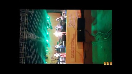 Bebi Philip Balaumba a la fete de la biere