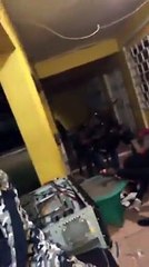 Horrifiant  le célèbre pasteur qui avait prédit la mort d’Ebony fait de nouvelles prédictions inquiétantes sur un autre chanteur ! - vidéo Dailymotion