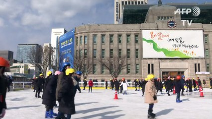 Koreans skate into Valentine's Day amid Olympic fever