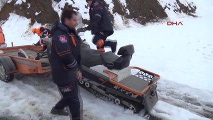 Muş Donmak Üzere Olan 4 Kişi Son Anda Kurtarıldı