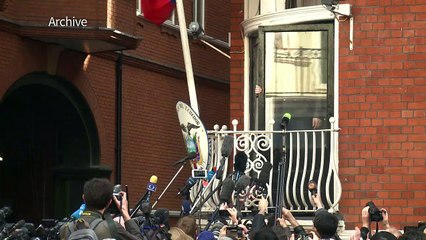 Londres maintient le mandat d'arrêt contre Assange