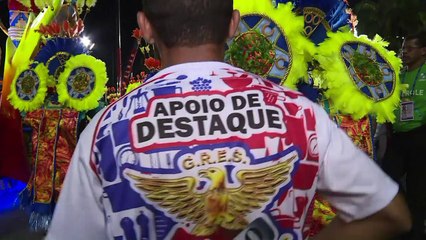 All hands on deck as Samba parade heats up Rio